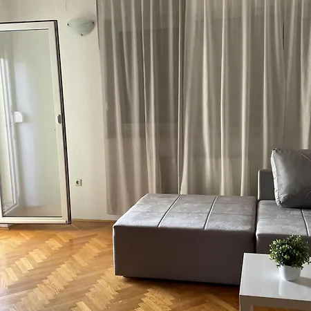 شقة Kinderfreundliches Mit Garten